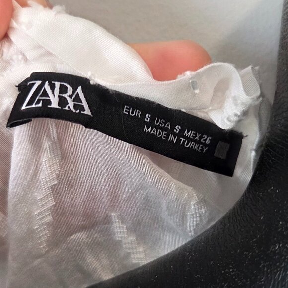 Zara flowy sheer blouse - Picture 4 of 4